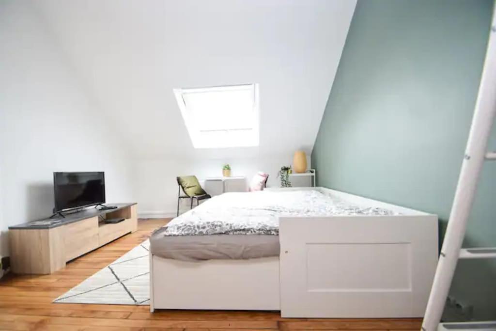 Appartement Parisien: Proche CDG, Wi-Fi et Netflix Inclus Drancy Exterior photo