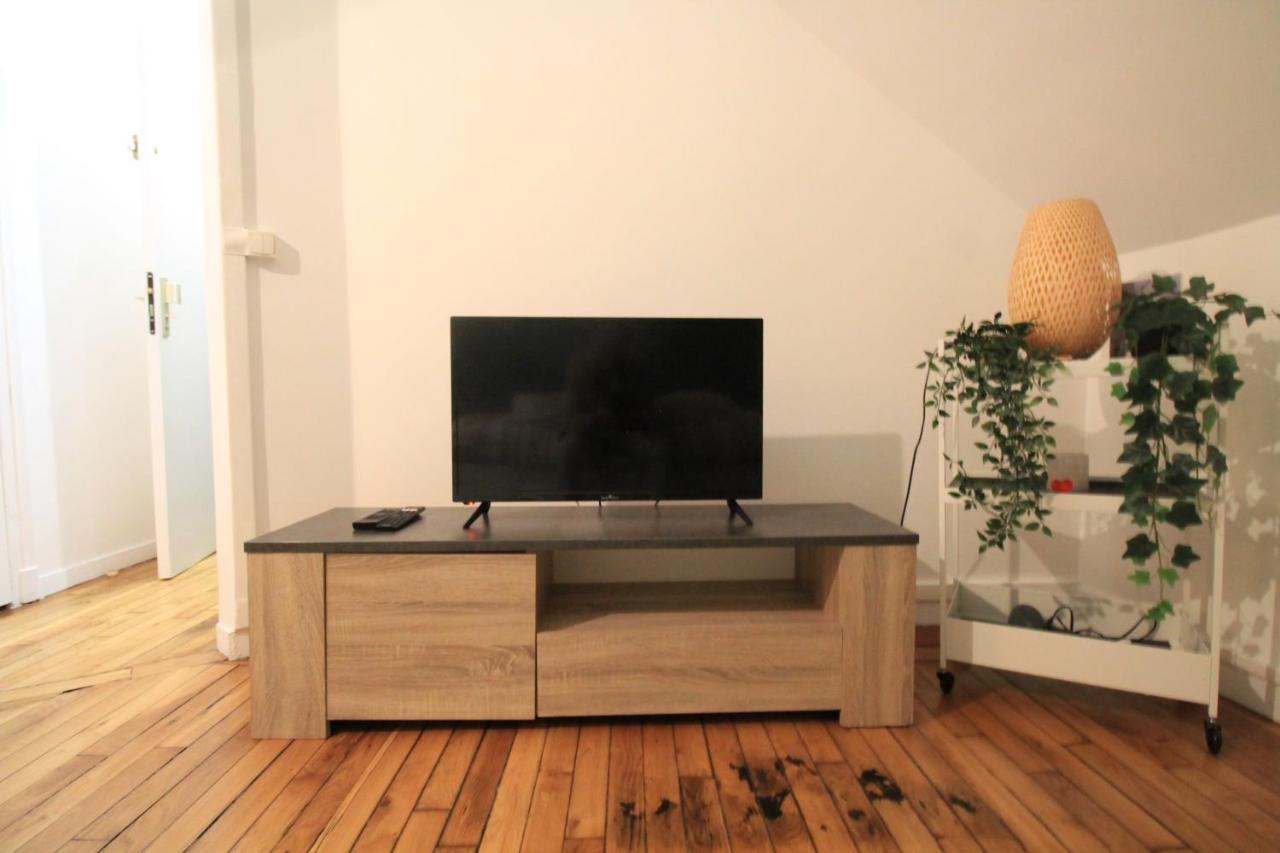 Appartement Parisien: Proche CDG, Wi-Fi et Netflix Inclus Drancy Exterior photo